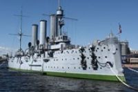 Крейсер «Аврора» вернулся после реставрации