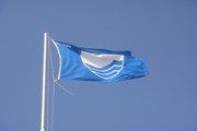 Пляжи Черногории получили «Голубые флаги»