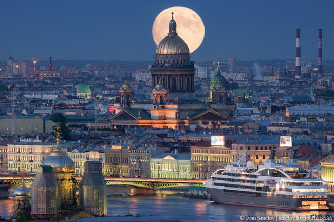 Санкт-Петербург представит фестиваль света 
