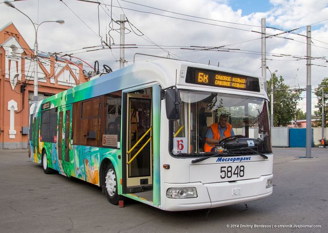В московских троллейбусах и автобусах появился бесплатный Wi-Fi