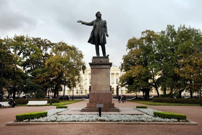 Санкт-Петербург открывает фестиваль «Пушкинfest»