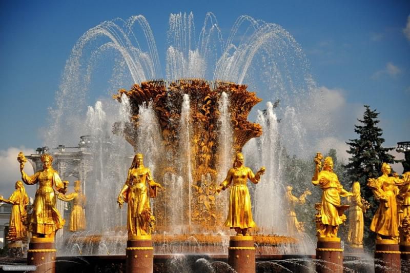 Санкт-Петербург проведёт праздник фонтанов