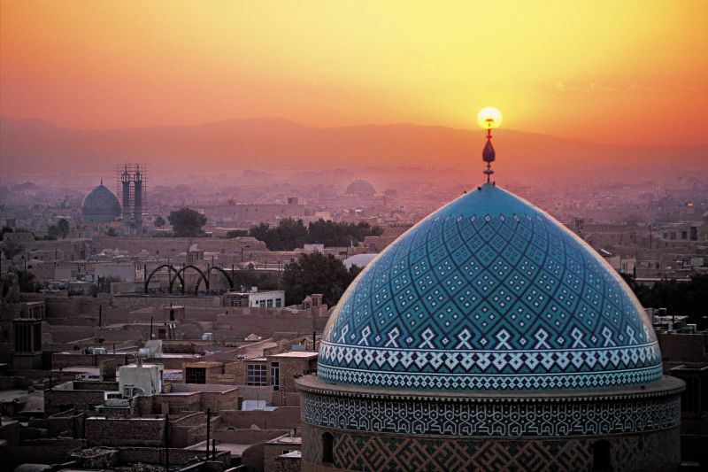 Российские туристы смогут посещать Иран без виз