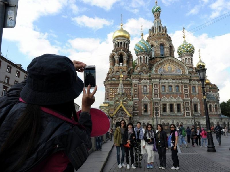 Иностранные туристы испытывают трудности при предъявлении электронных виз