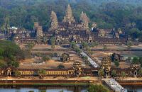 Туристам запретили брать еду в храм Ангкор-Ват 