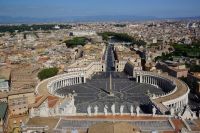 Музеи и публичные места закрыты в Ватикане