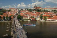 В Чехии закроют границы и аннулируют въездные визы
