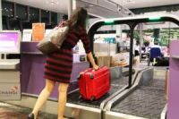 В аэропорту Гонконга вводится самообслуживание