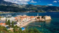 Курорты Черногории ждут российских туристов