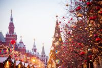 Новогодние праздники парализуют центр Москвы