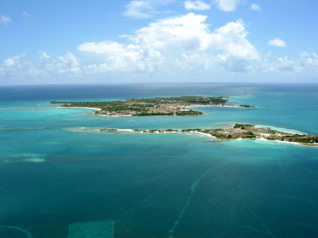 Остров Плимут в Карибском море