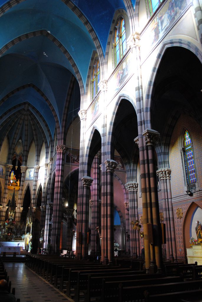 Церковь Святого сердца изнутри - Кордоба, Аргентина фото #32199
