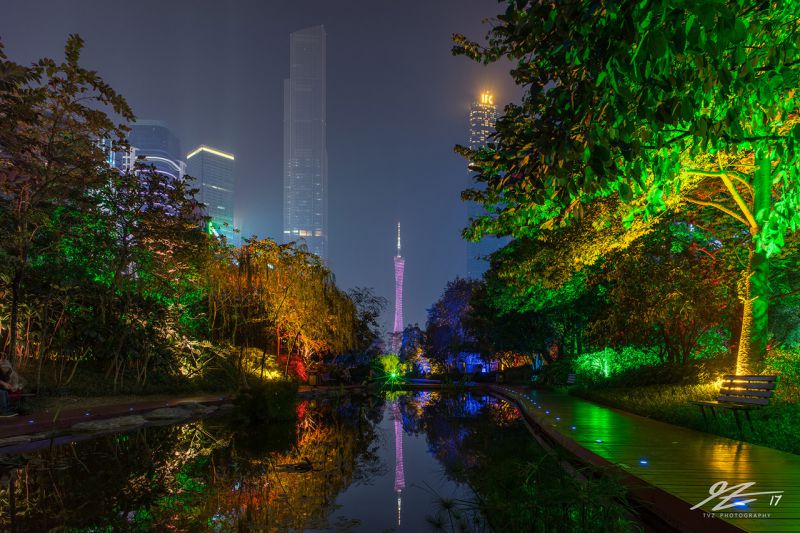 Гуанчжоу ночью