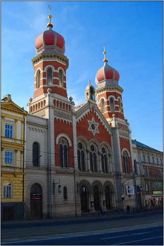 Синагога. Вторая по величине в Европе - Пльзень, Чехия фото #7151