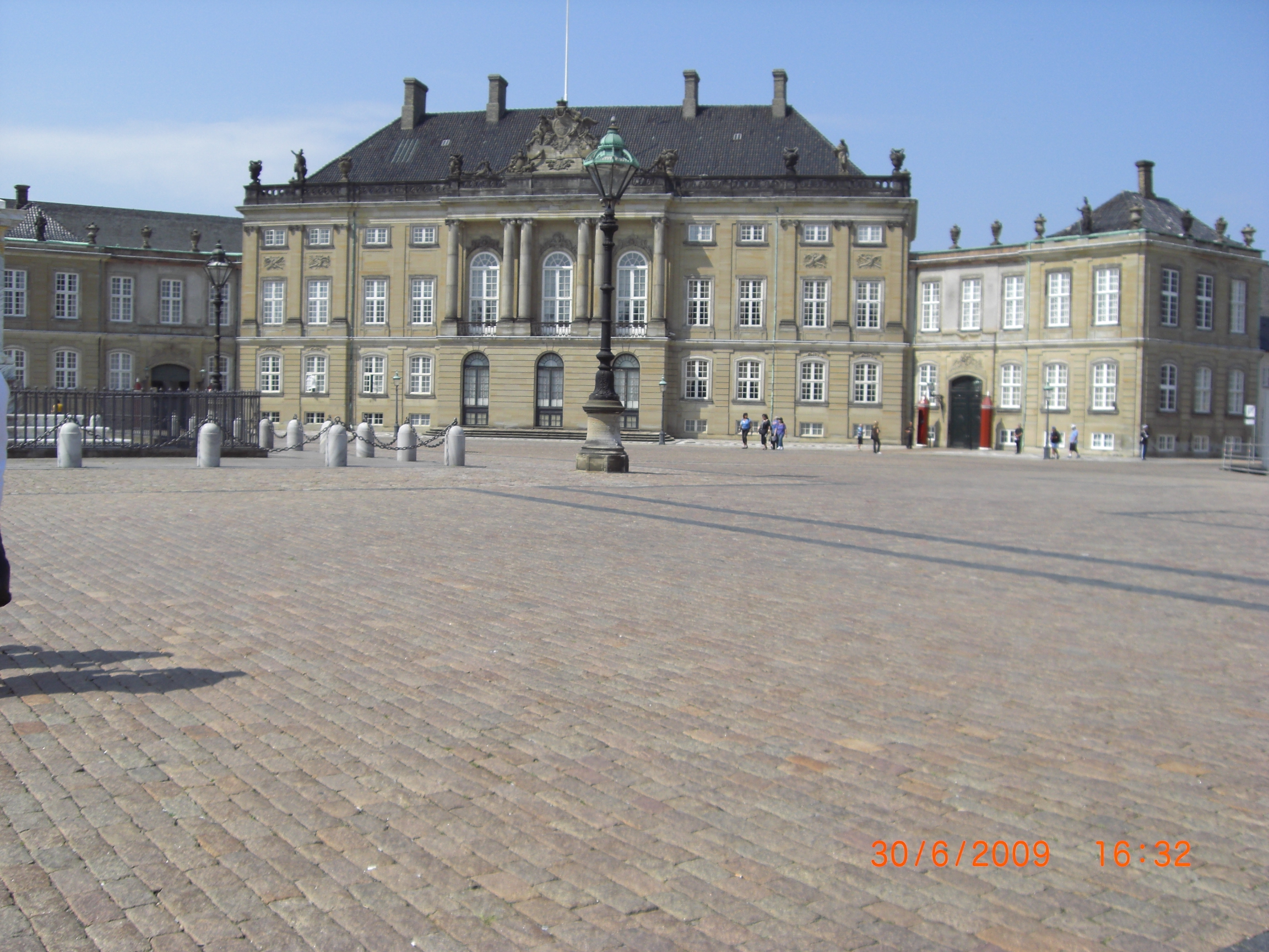 Площадь дворца Амалиенборг - Копенгаген, Дания фото #3344
