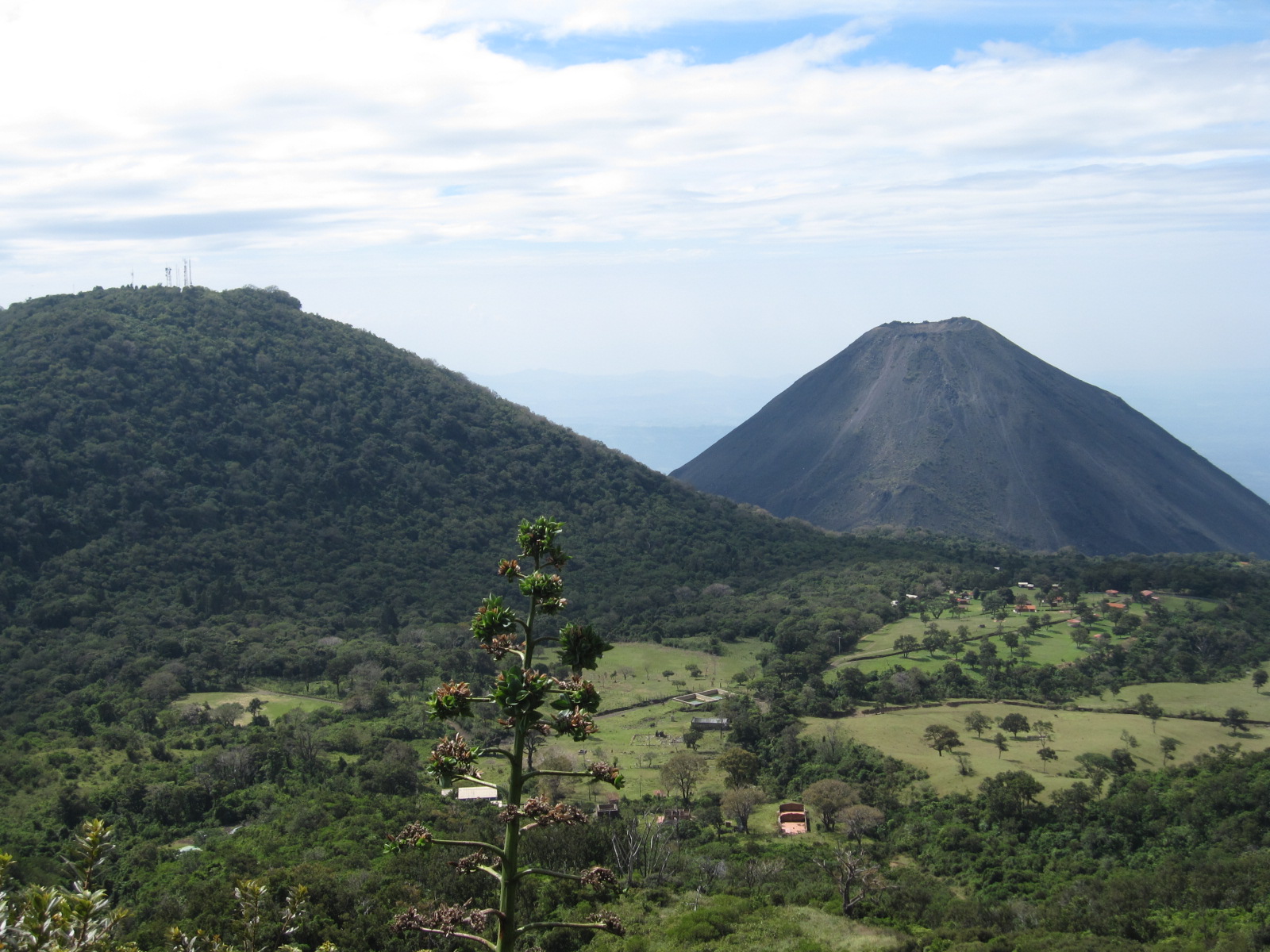 Вулкан Исалько - Сальвадор фото #7627