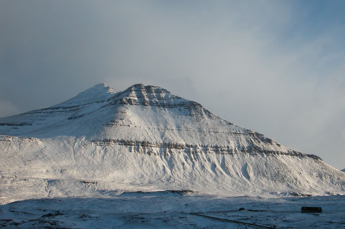 Гора Слаттаратиндур - Фарерские острова фото #17662