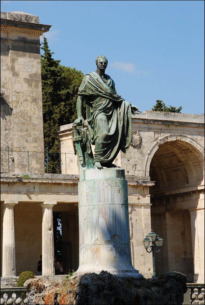 Статуя Фредерика Адама - Корфу, Греция фото #32519