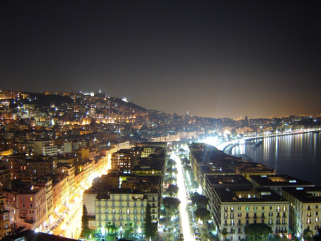 Неаполь, Италия фото #25927