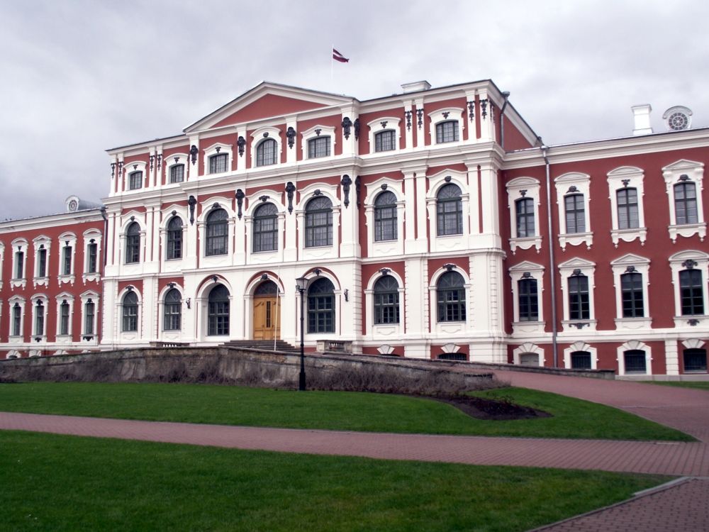 Митавский или Елгавский дворец (Jelgava Palace)  - Елгава, Латвия фото #22235