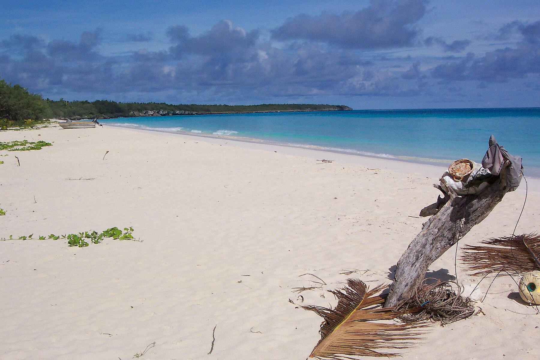 Ouv&#233;a Plage de Mouli - Новая Каледония фото #4296