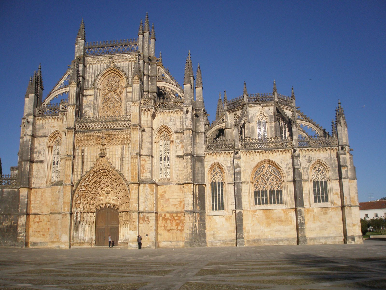 Монастырь Санта-Мария-да-Витория в Баталья - Баталья, Португалия фото #32819