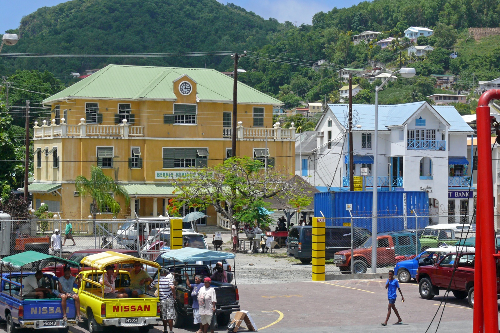 Бекия, Сент-Винсент и Гренадины фото #8933