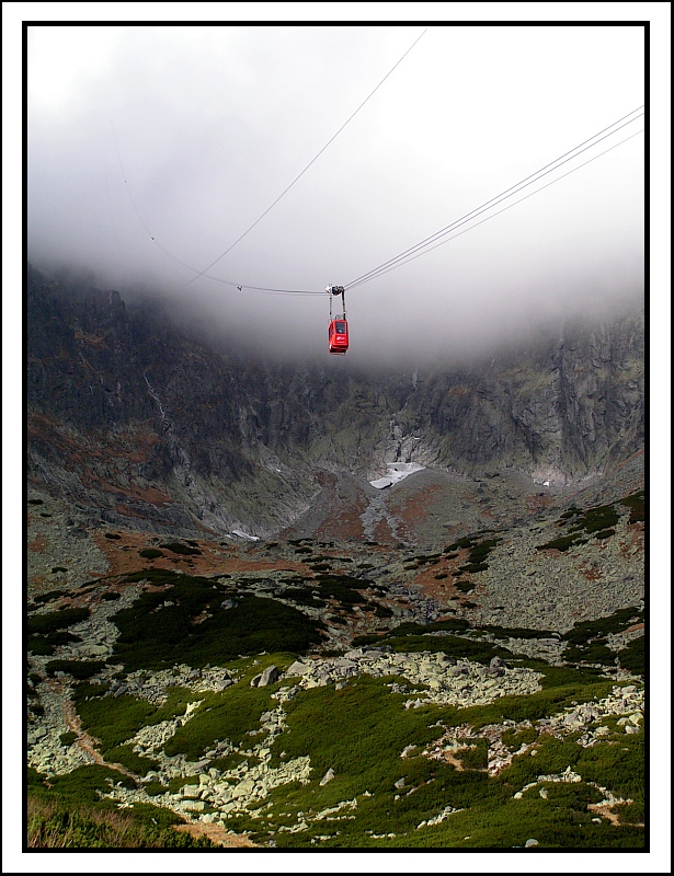 Cableway towards fog - Словакия фото #2503