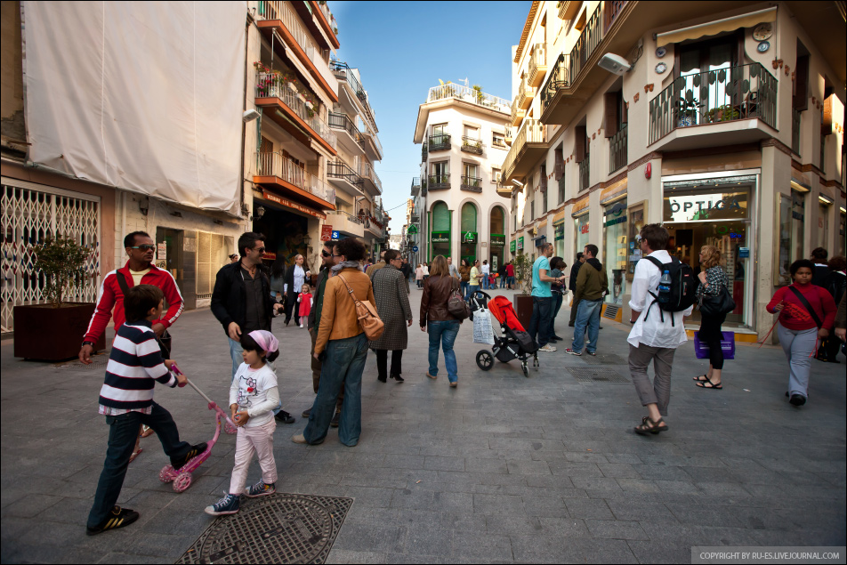 Улицами Барселоны - Барселона, Испания фото #3661