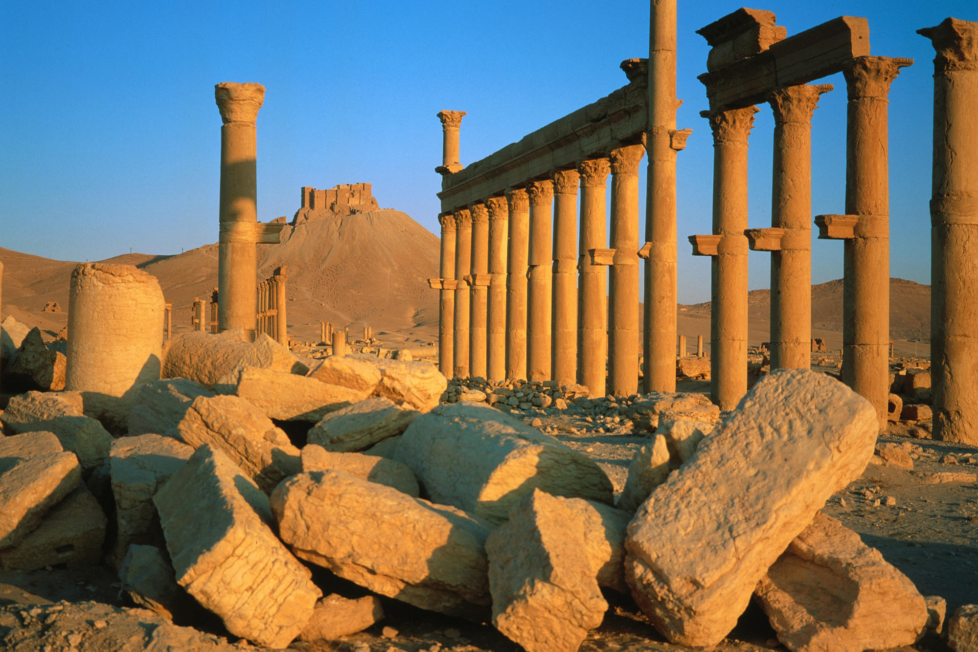 Древний восток рим. Пальмира древний Рим. Пальмира Сирия. Пальмира город в Сирии. Античные развалины Римская Сирия.